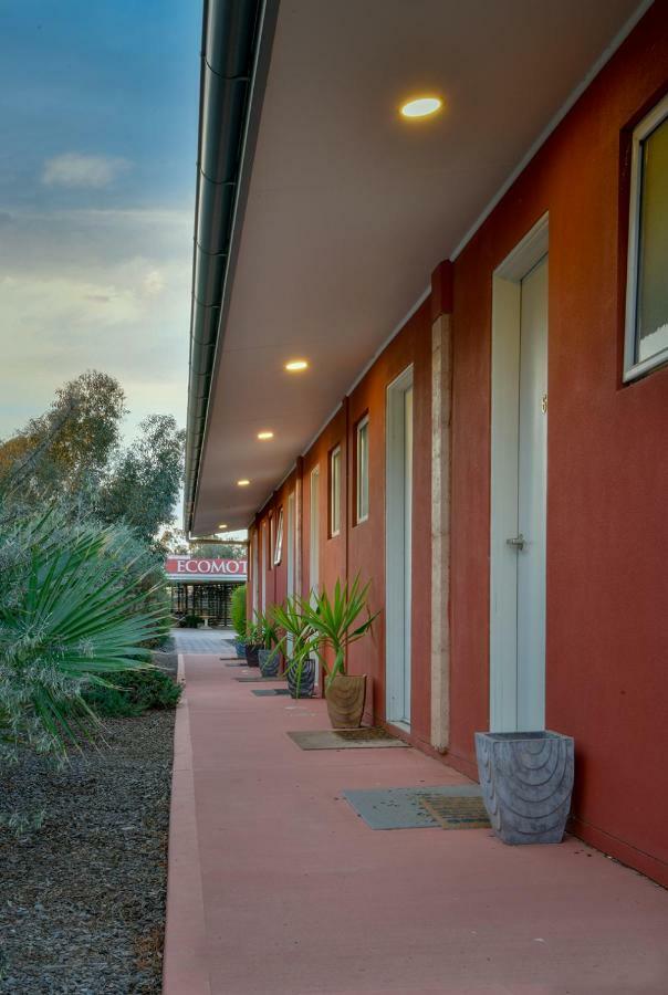 Crossroads Ecomotel Port Augusta Exterior photo